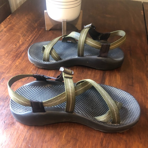 olive green chacos